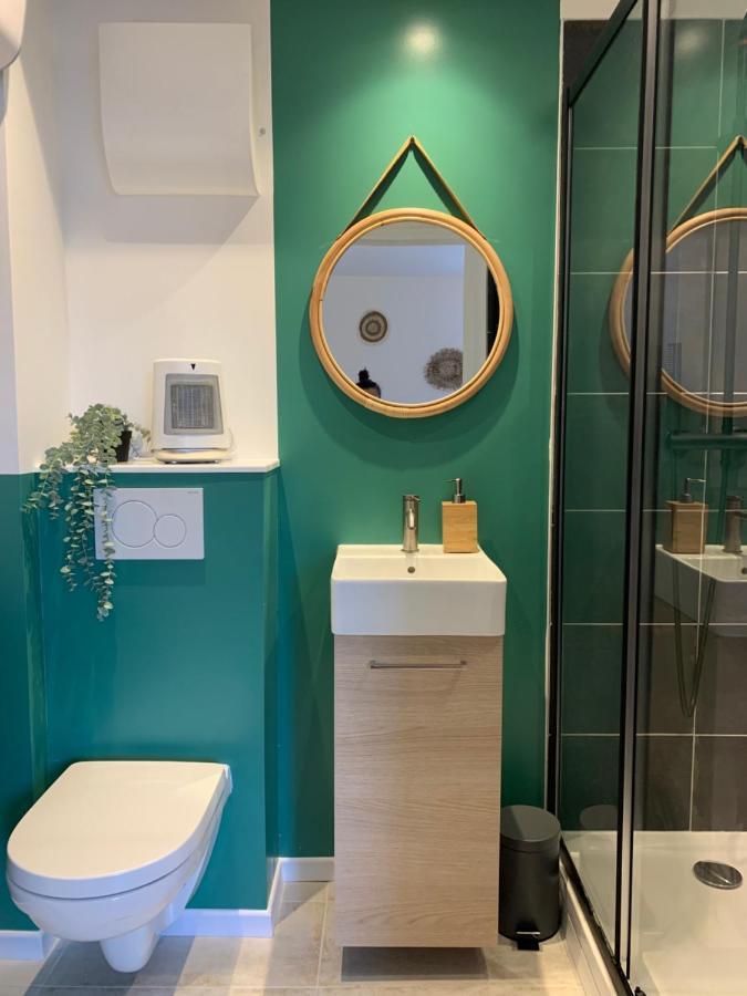 Le Petit Bali - Studio - Wifi - Parking - Coeur De Ville Пон-л'Аббе Экстерьер фото